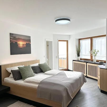 Seehaus Aachblick, Exklusive Appartements Und Ferienwohnungen Uhldingen-Muehlhofen Exterior photo