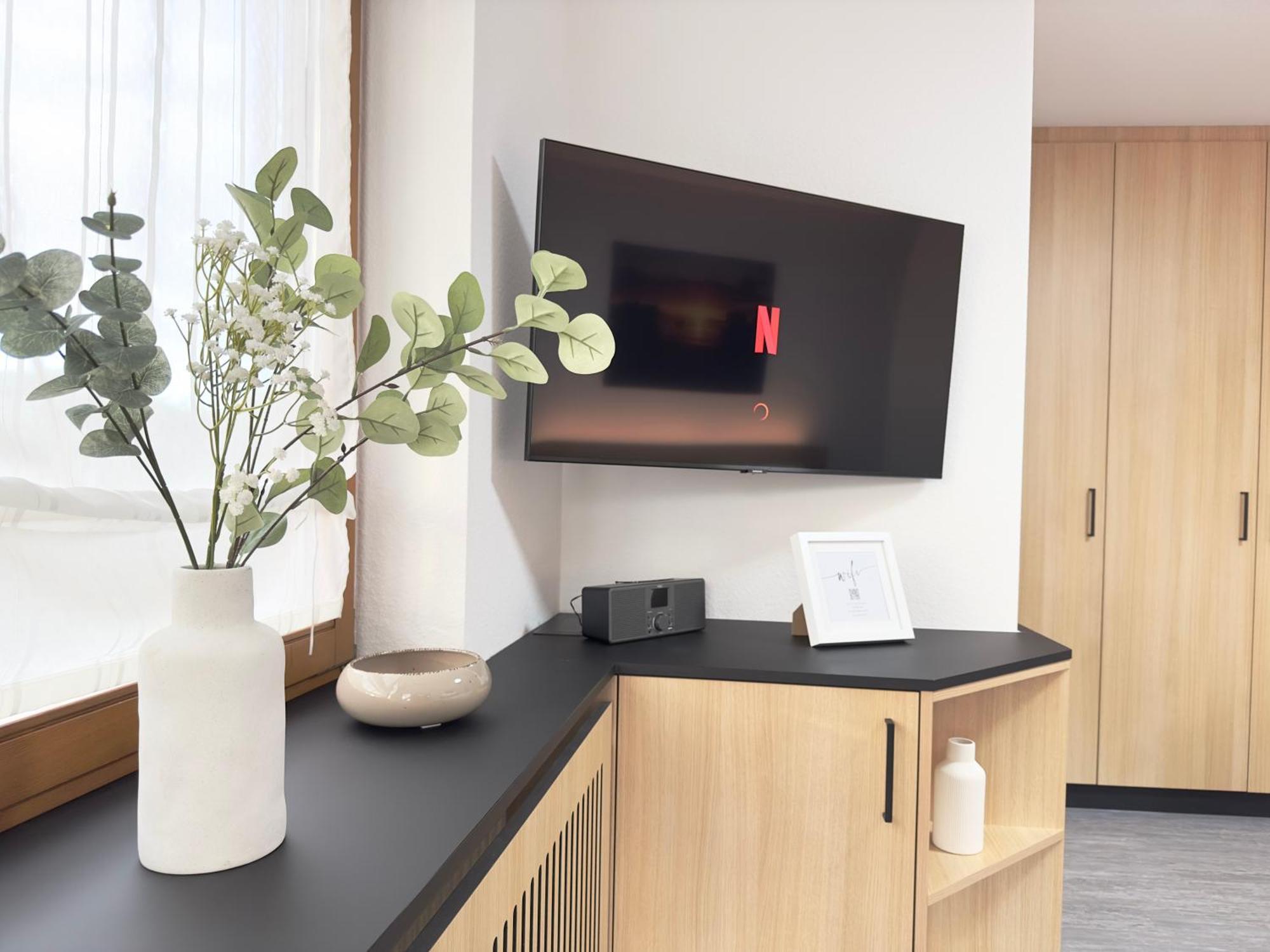 Apartment Seehaus Aachblick, Exklusive Und Uhldingen-Muehlhofen